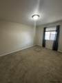 1055 Pine St - Photo 15