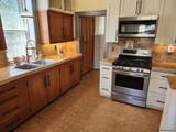 2410 Van Lennen Ave - Photo 8