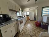 202 5TH ST - Photo 2