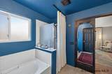 1525 Sunny Hill - Photo 18