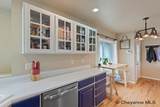 1112 Crescent Dr - Photo 12