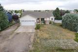1112 Crescent Dr - Photo 3