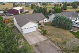 1112 Crescent Dr - Photo 4