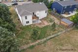 1112 Crescent Dr - Photo 5