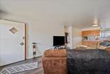 1749 Oxford Dr - Photo 8