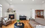 2052 Zelma Dr - Photo 9