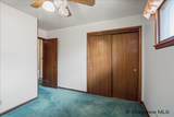 3235 Boxelder Dr - Photo 19