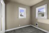 2315 Thomes Ave - Photo 17