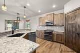 5825 Indigo Dr - Photo 9
