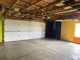 1046 Lookout Dr - Photo 15