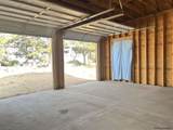 1046 Lookout Dr - Photo 26