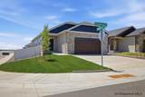 4061 Saddleback Ln - Photo 2