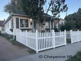 2517 Snyder Ave - Photo 2