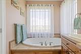 6902 Solitude Dr - Photo 17