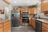 4729 Maple Wy - Photo 8
