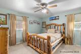 1017 Melton St - Photo 11