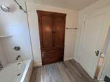 3020 Cribbon Ave - Photo 36