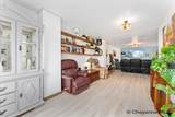 2406 11TH ST - Photo 11