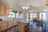 1087 St James Rd - Photo 9