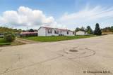 911 Stoetzel Ave - Photo 2