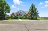 2503 Summit Dr - Photo 2