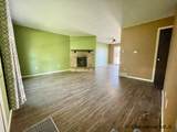 1462 Trent Ct - Photo 5