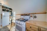 212 25TH ST - Photo 18