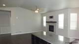 5618 Dayton Dr - Photo 3