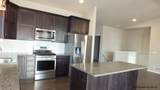 5618 Dayton Dr - Photo 5