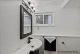 4729 Linden Wy - Photo 17