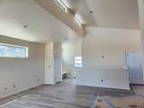 3935 Saddleback Ln - Photo 3