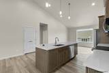 3934 Saddleback Ln - Photo 8