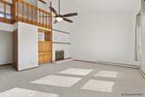 402 Manewal Dr - Photo 7