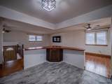 905 19TH ST - Photo 12