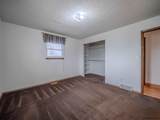 905 19TH ST - Photo 22