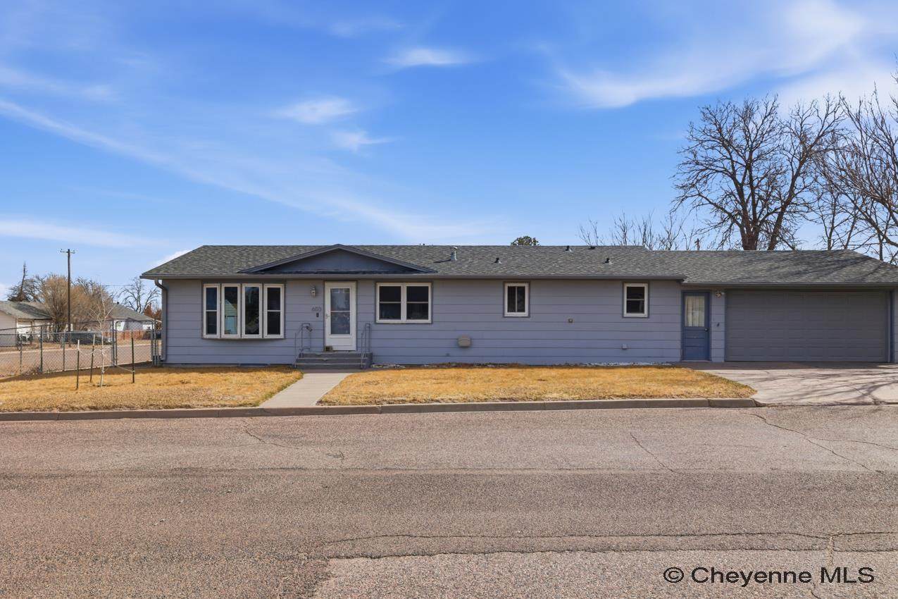 603 Blair Ave - Photo 1