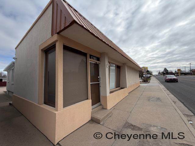 1208 Pershing Blvd - Photo 1