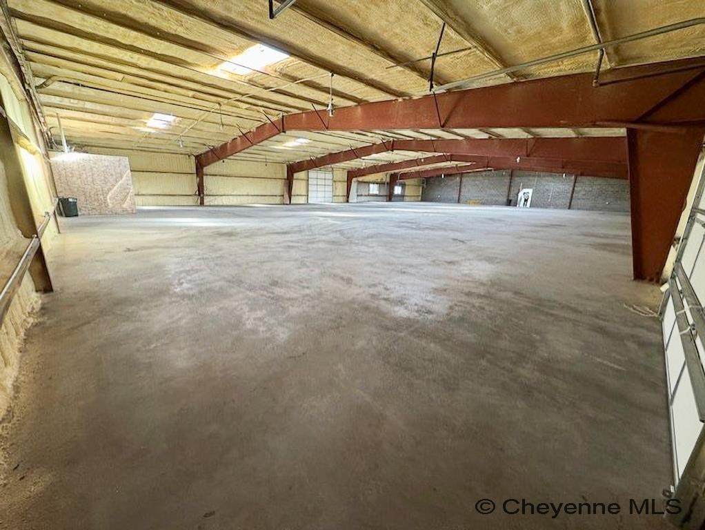 2302 Lincolnway - Photo 1