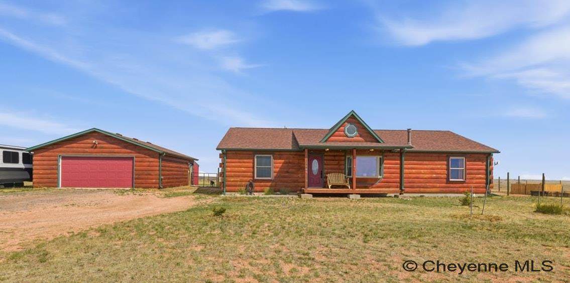 794 Latigo Loop - Photo 1