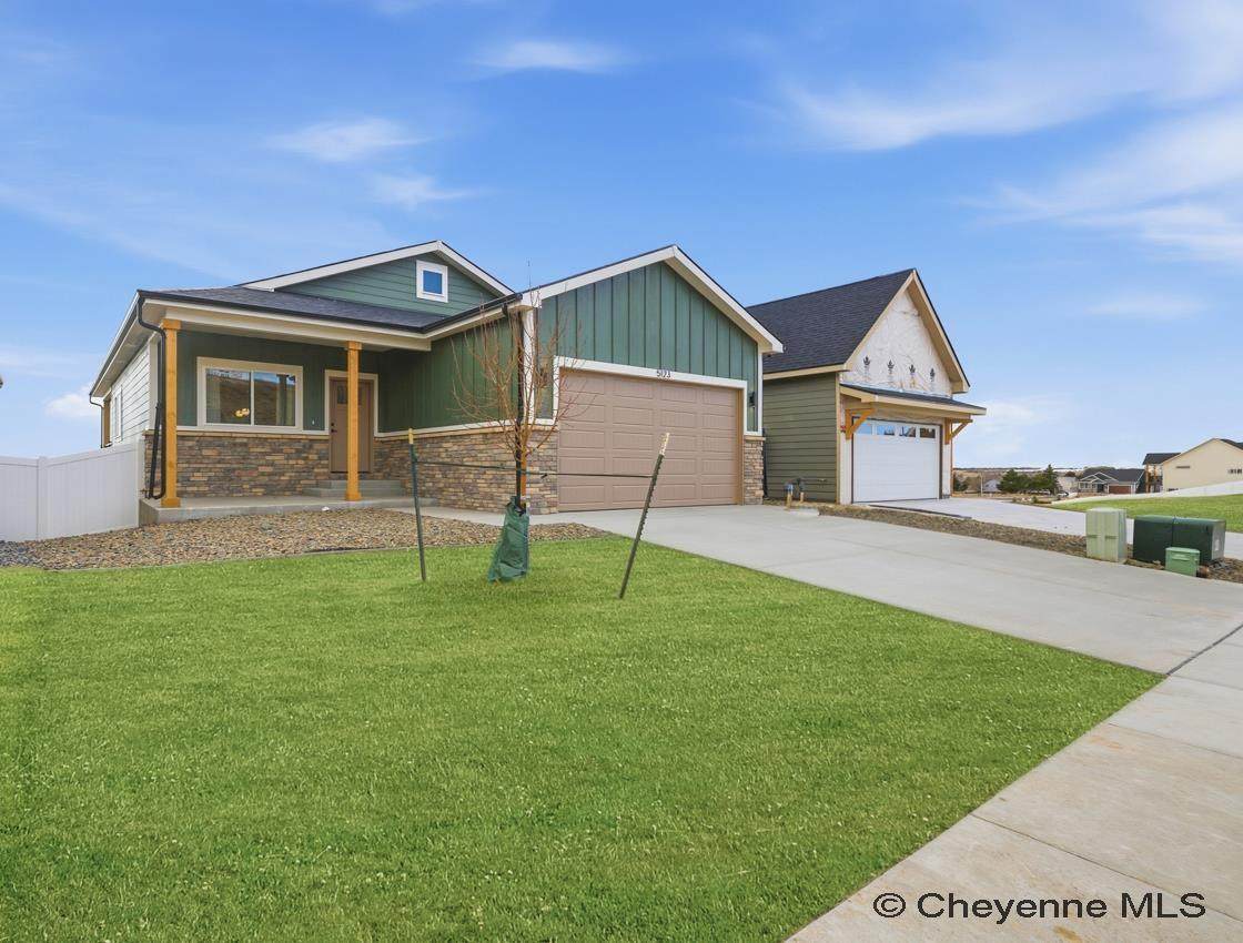 5111 Carla Dr - Photo 1
