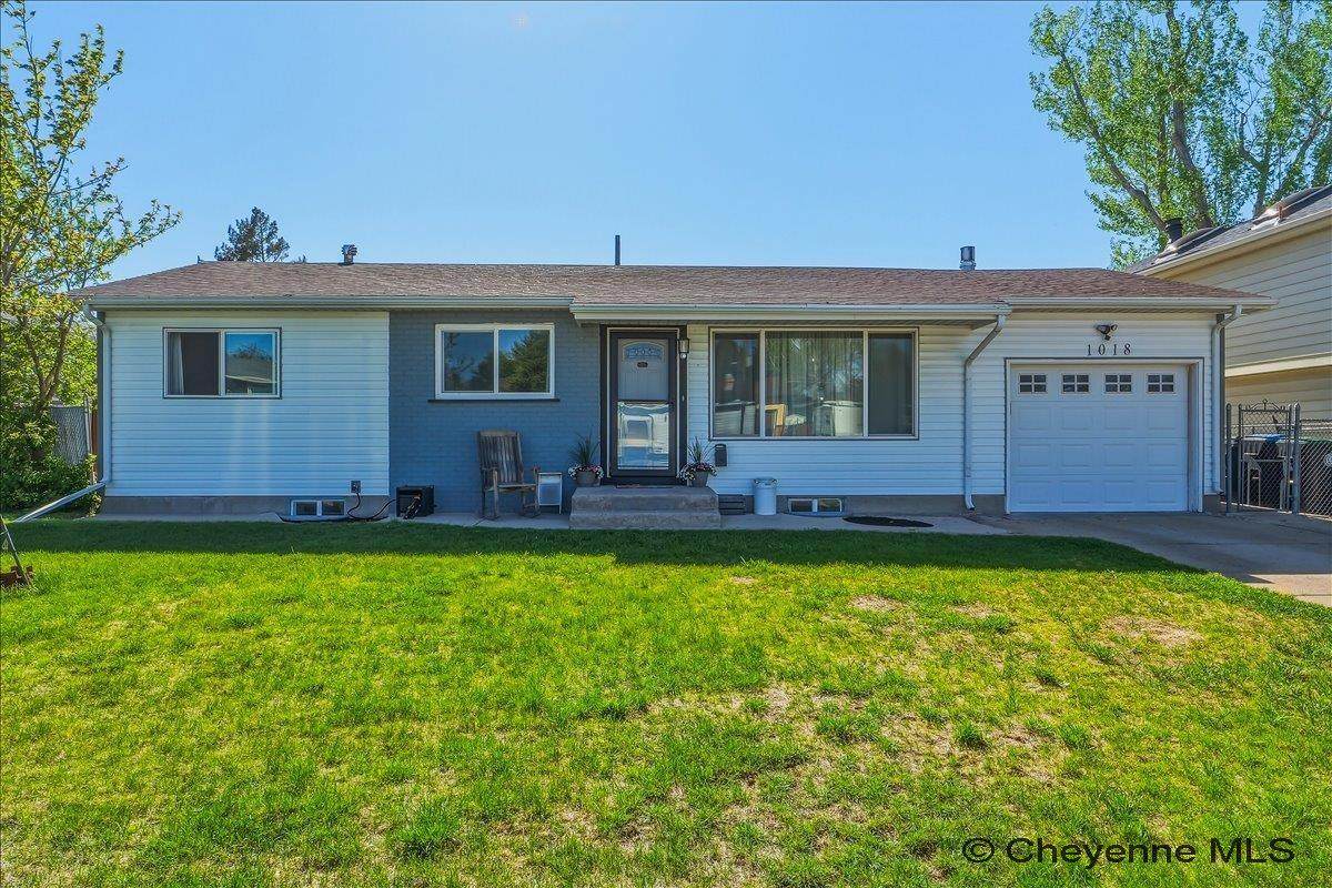 1018 Taft Ave - Photo 1