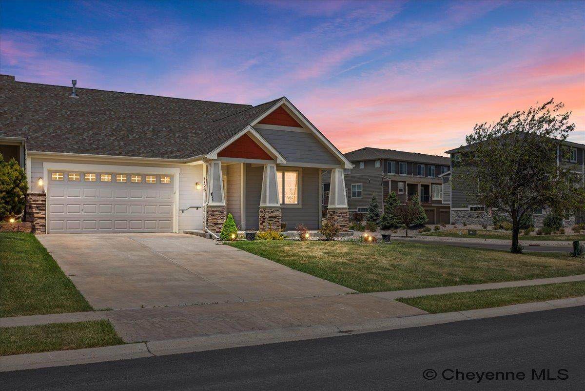 1126 White Water Ct - Photo 1