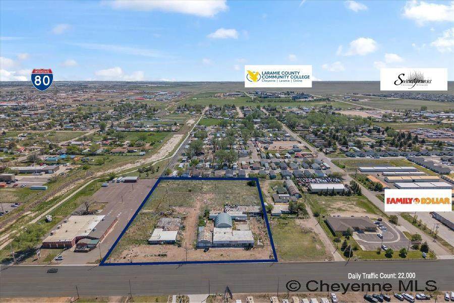 1115 Greeley Hwy - Photo 1
