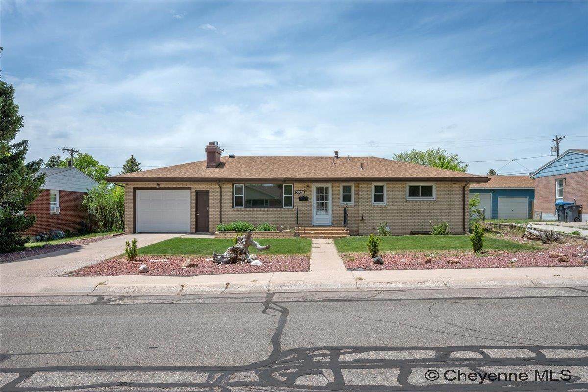 5028 Greybull Ave - Photo 1