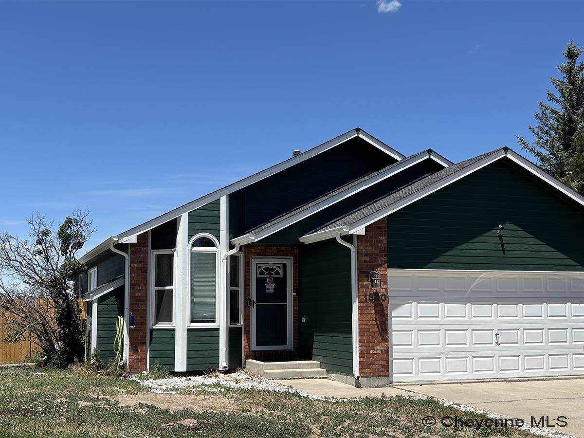 1530 Corral Pl - Photo 1