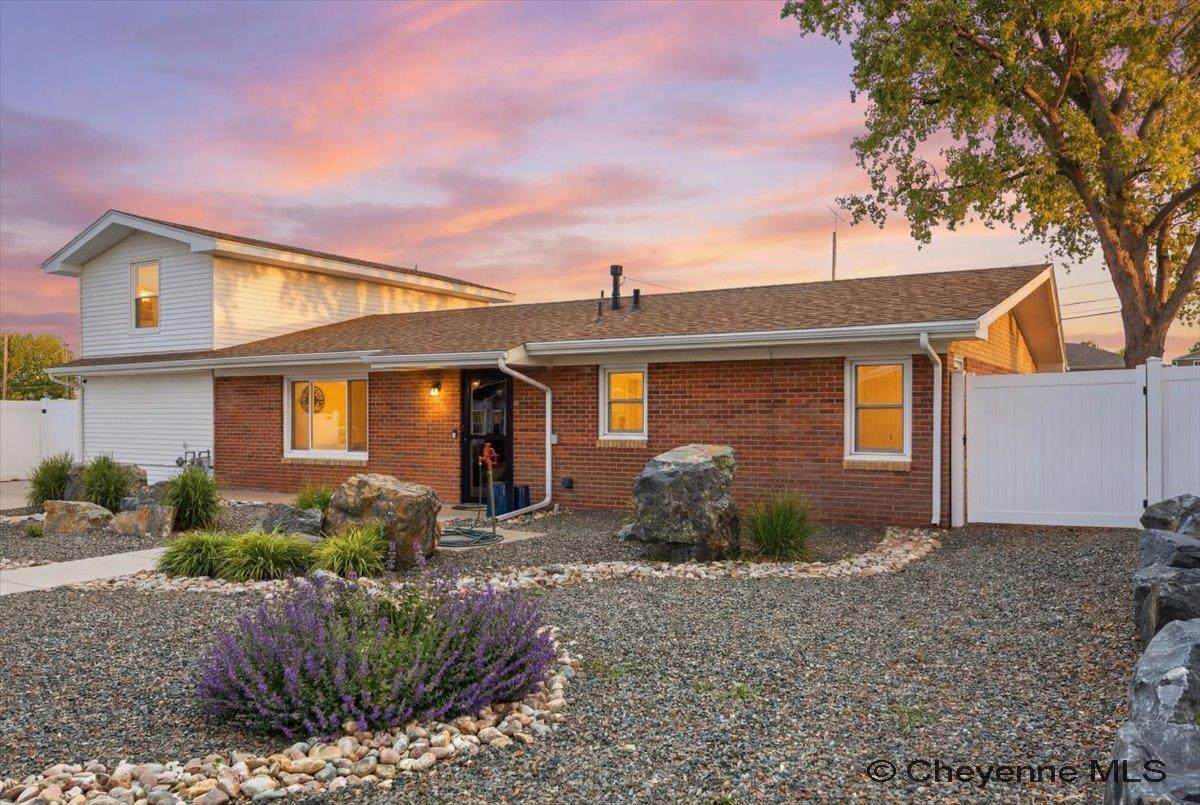 3903 Bevans St - Photo 1