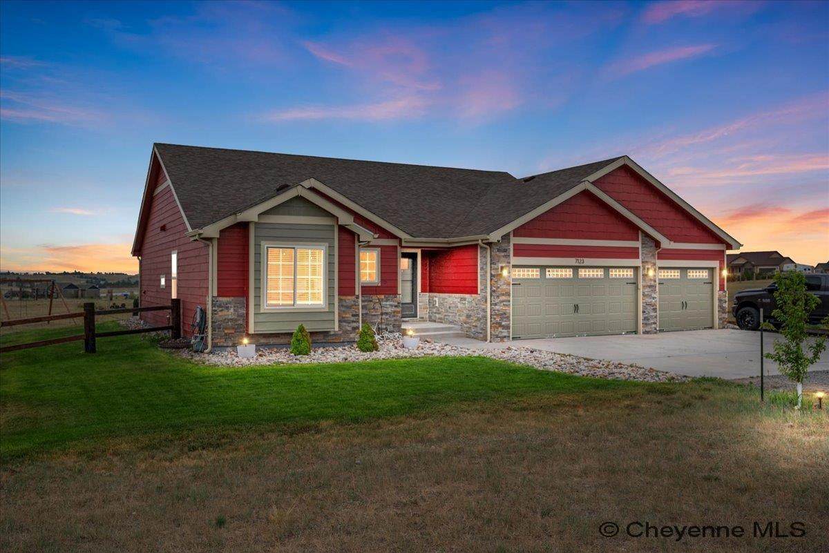 7123 Telluride Dr - Photo 1