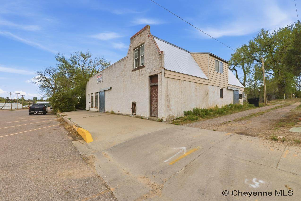 853 Water St - Photo 1
