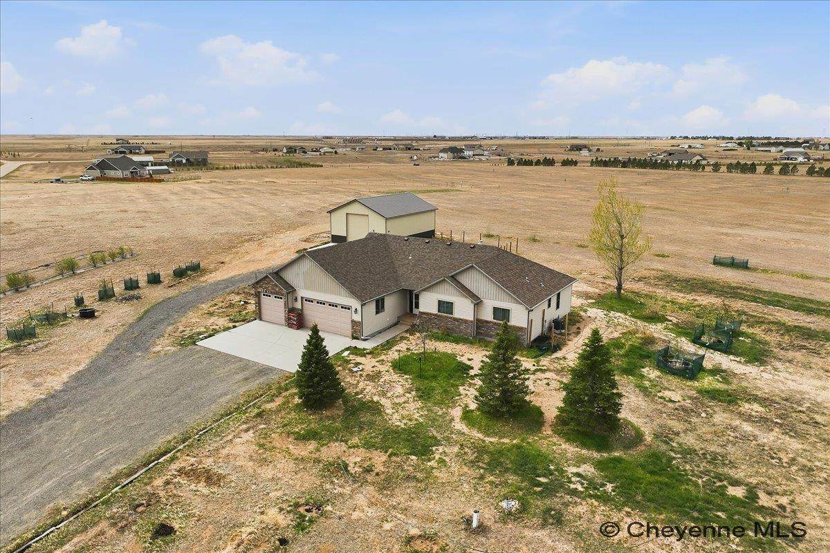 1153 Verlan Way - Photo 1