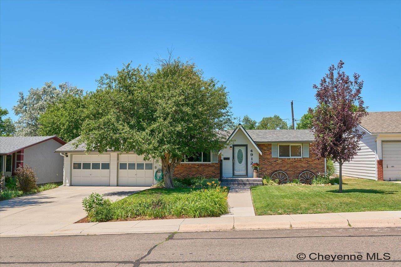 4912 Nimmo Dr - Photo 1